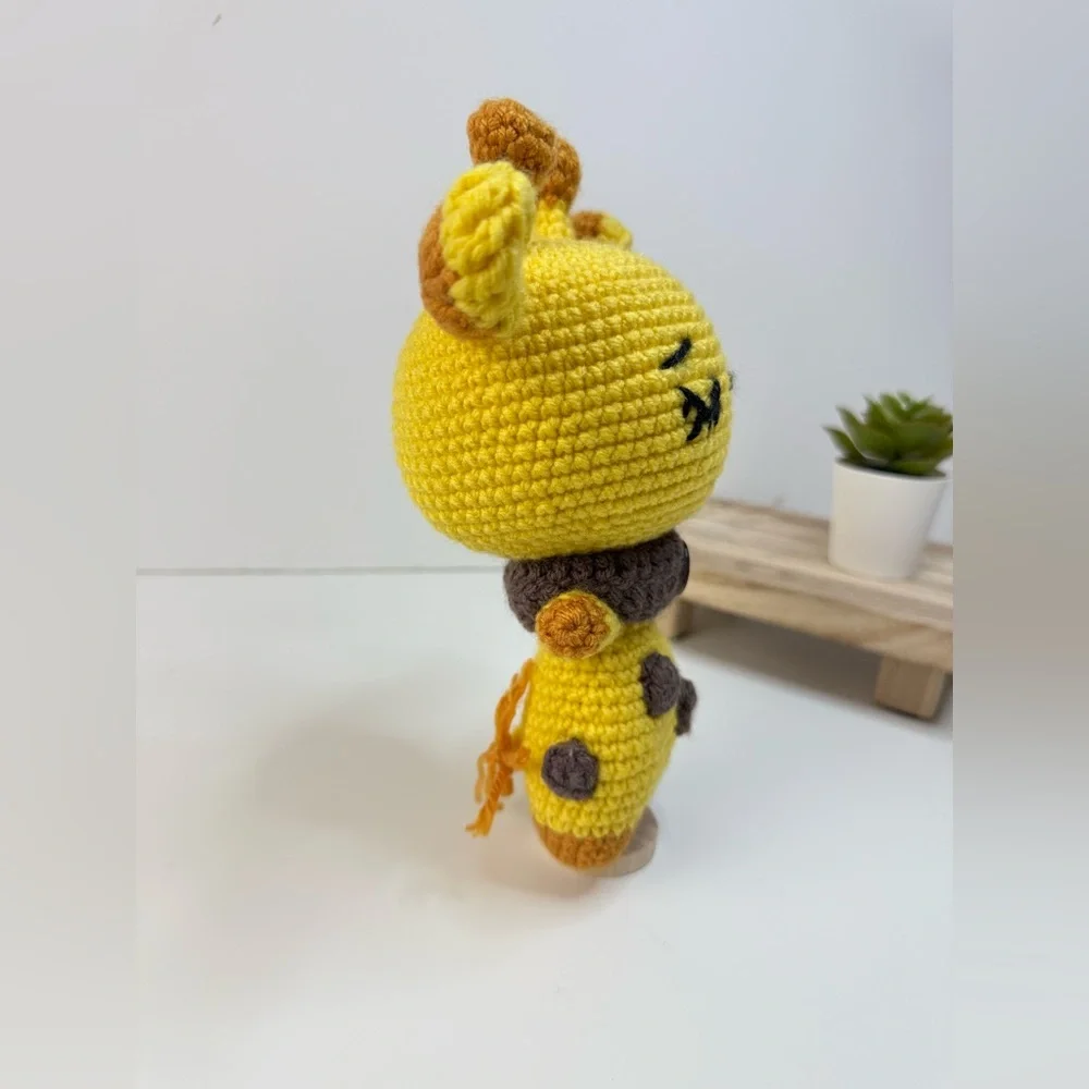 Sleeping Baby Giraffe Handmade Crochet Amigurumi - Picture 4 of 9